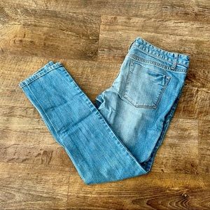 Mossimo Women’s Size 8 Ankle Skinny Light Blue Jeans